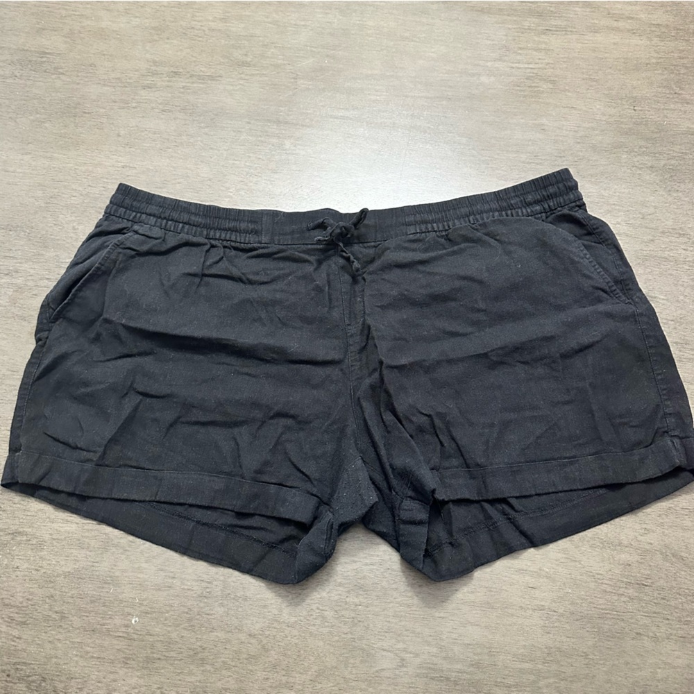 Old Navy Black Women's Linen Shorts
